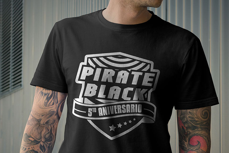 Insignia Aniversario | Pirate Black Cabinets